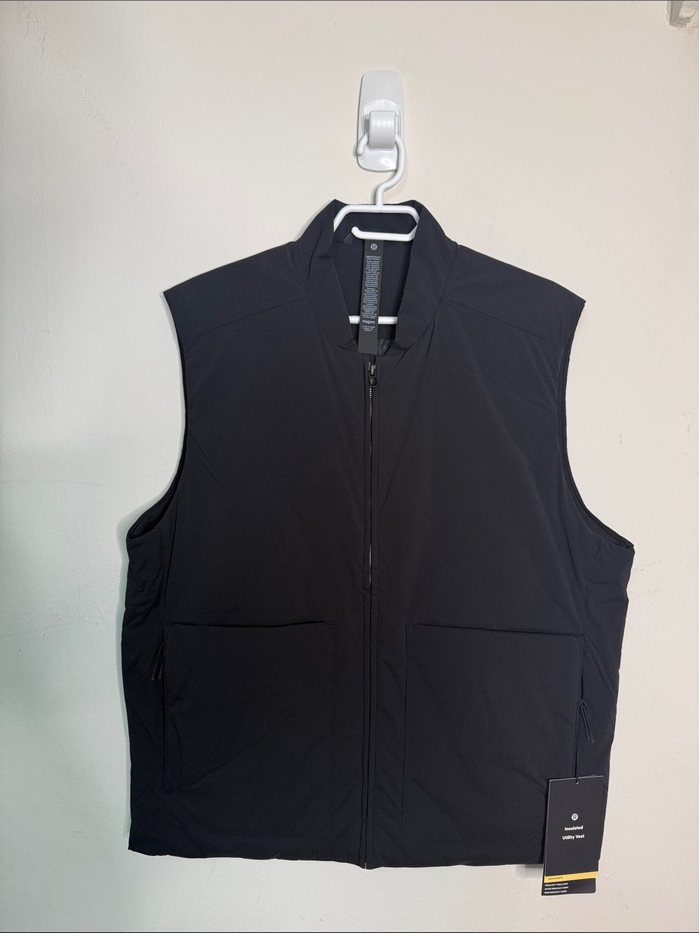 lululemon athletica Men's Black Zip-Up Vest